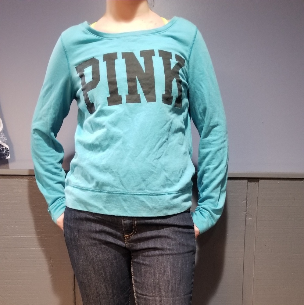 Long-sleeved VS PINK Shirt
